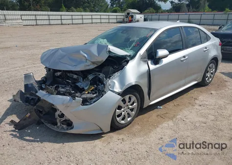 2022 Toyota Corolla Le z USA, uszkodzony, nr VIN 5YFEPMAE1NP383866